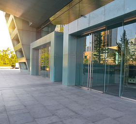 girl student makes item 3d printer 230311 5320.jpg 1 2